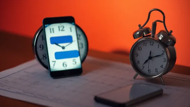 Working on WhatsApp or Telegram outside of business hours can result in overtime pay in Paraguay